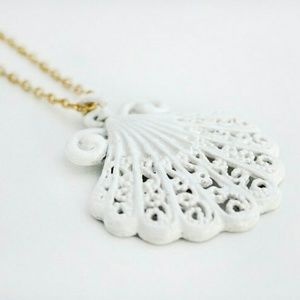 White Seashell Mermaid Necklace