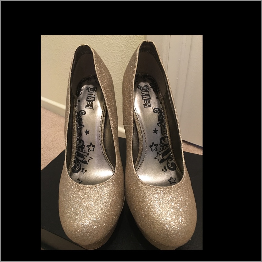 Pump shoes - Picture 2 of 6