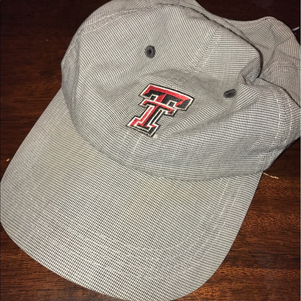 Texas Tech Red Raiders Hat!! Lightly Used!!