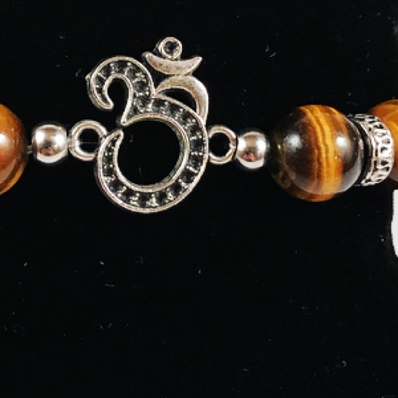 Genuine golden tiger eye gemstone om sign bracelet - Picture 3 of 7