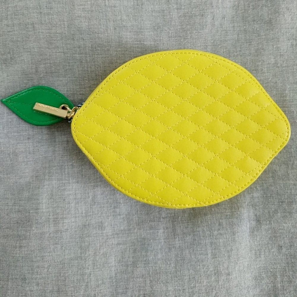 Lemon Clutch