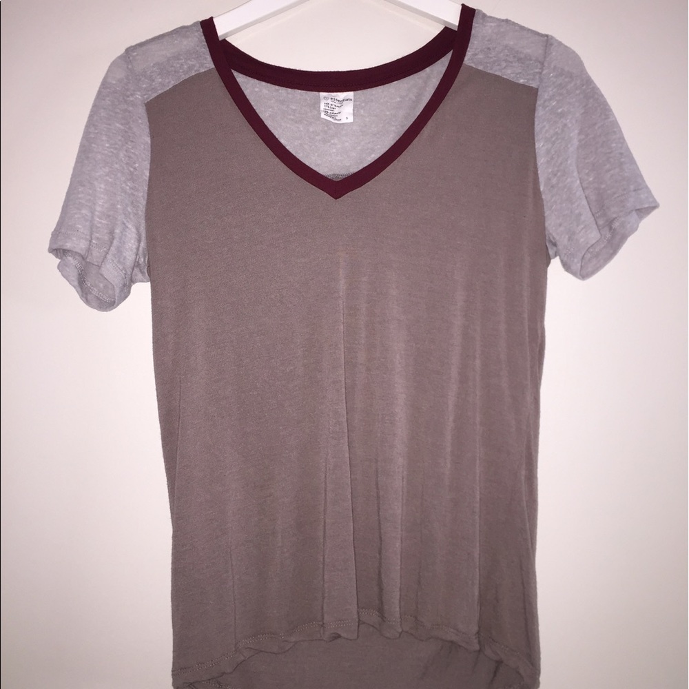 Tilly's top