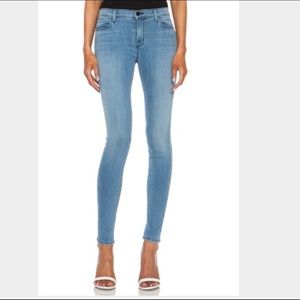 Paige Skyline skinny light wash