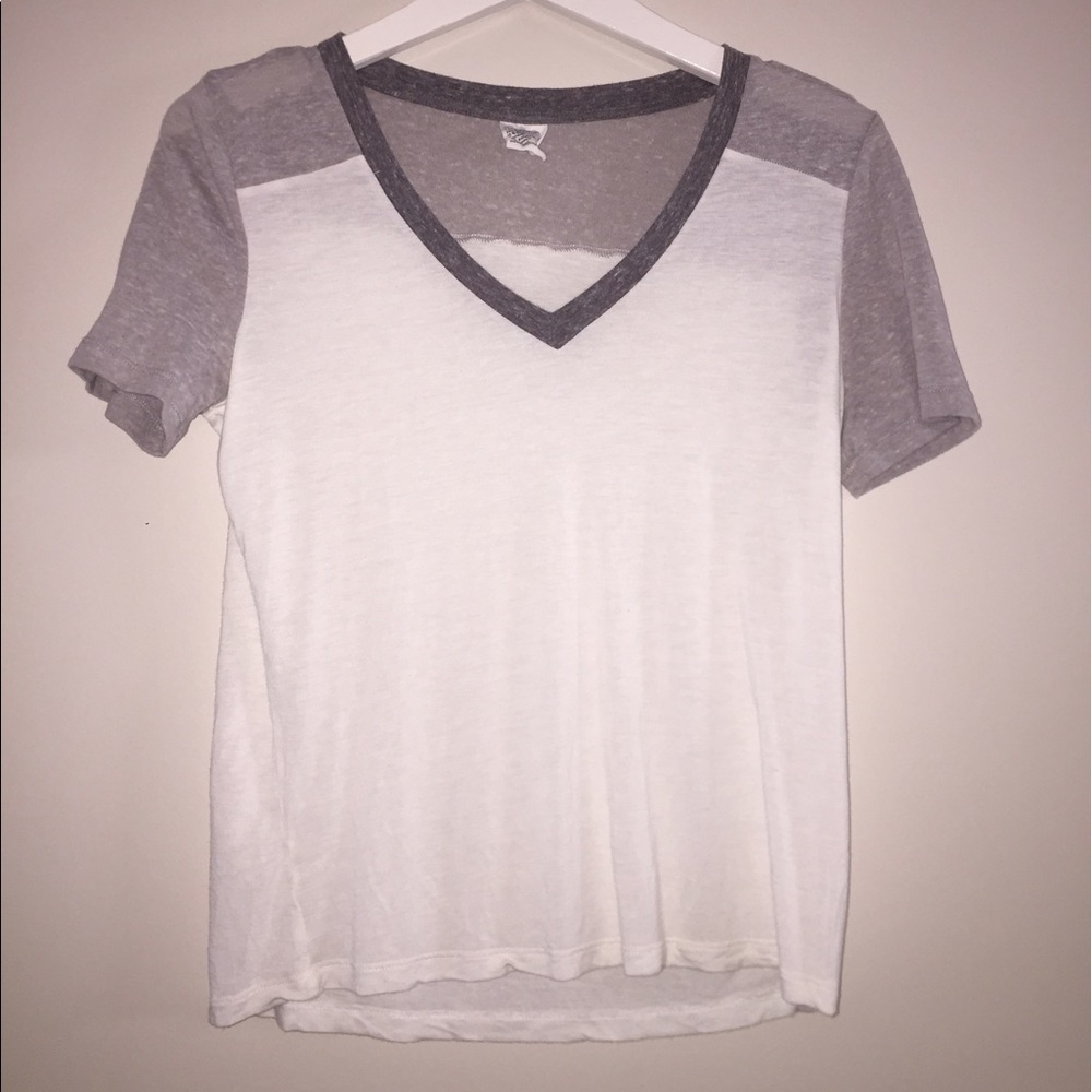 Tilly's top
