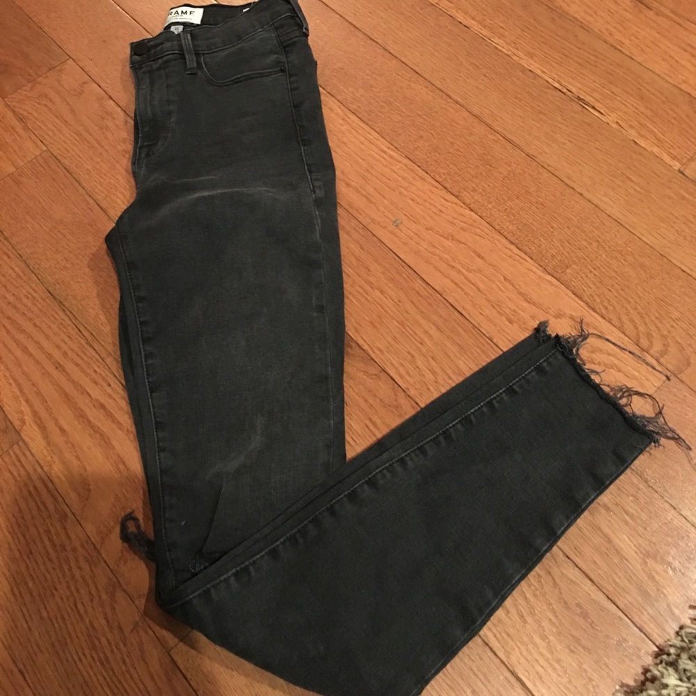 Frame gray distressed denim
