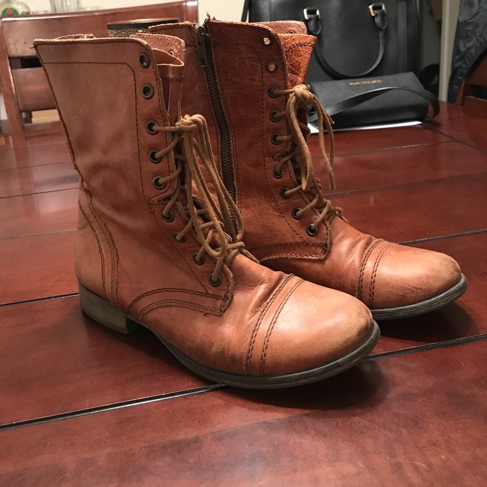 Steve Madden combat boots