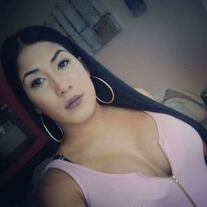 Meet your Posher, Deleon