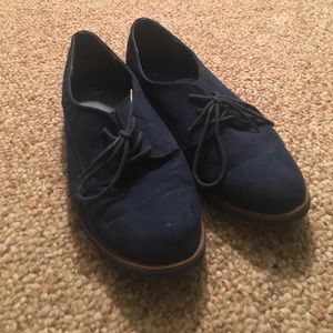 Blue Gap Oxfords - women's 6.5