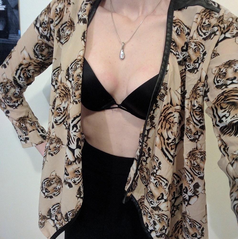 Tiger cardigan