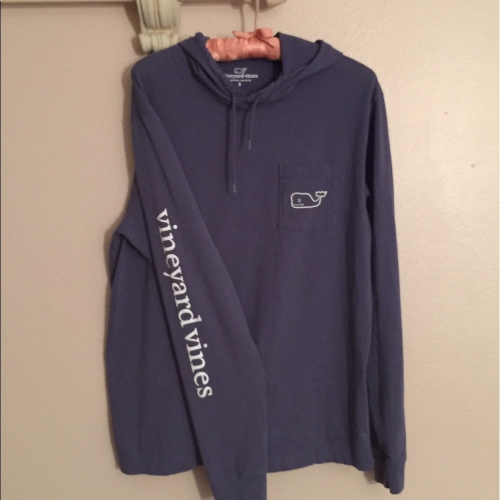 Long sleeved hooded T-shirt.