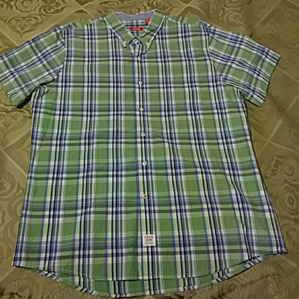 Izod button up short sleeve