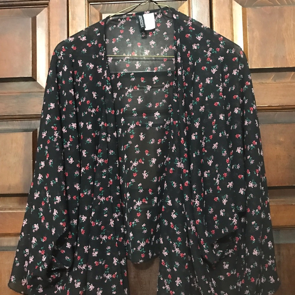 Floral sheer kimono style cover up