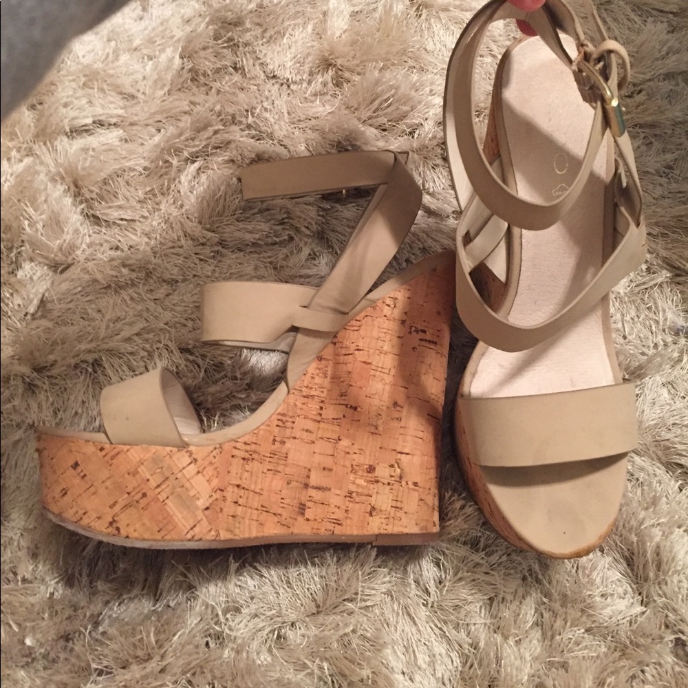Aldo platform wedges