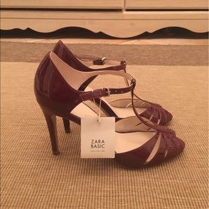 NEVER WORN - Zara T- Strap Heels