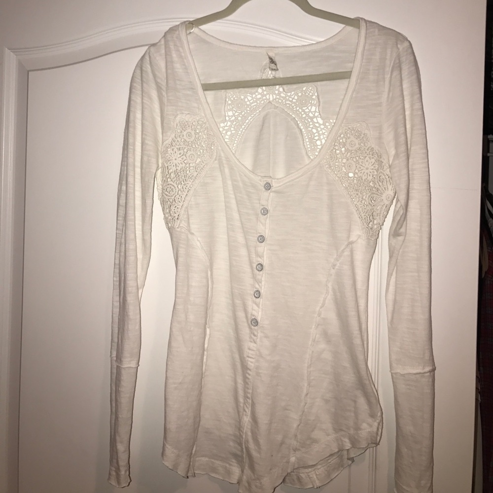 Free people long sleeve white top with lace