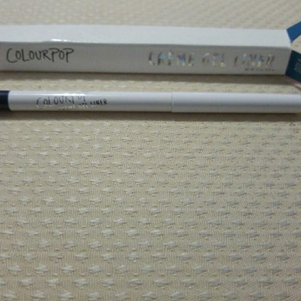 Colourpop - Picture 3 of 4