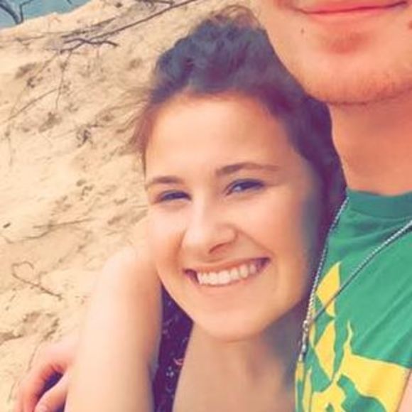 Meet your Posher, Megan - Picture 1 of 1