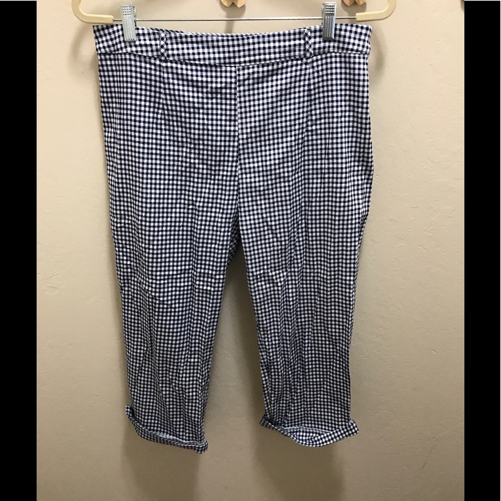 Lindy Bop Kendra Capris in Gingham