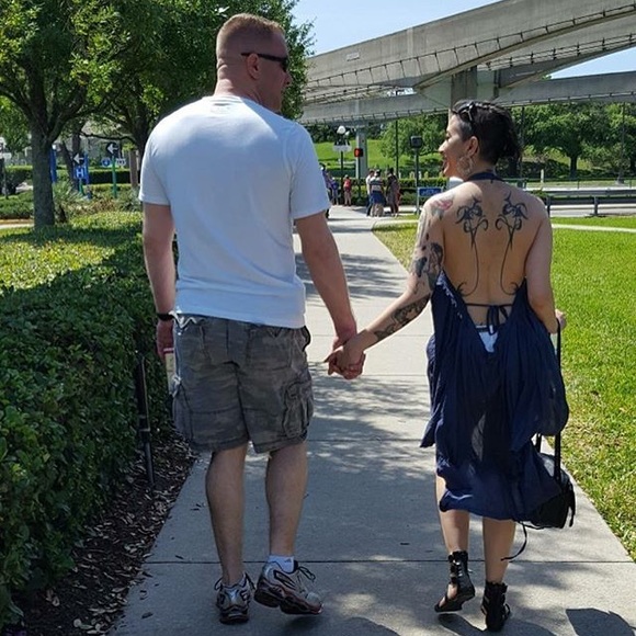 💔SOLD as part of a bundle💔 high-low halter - Picture 4 of 5