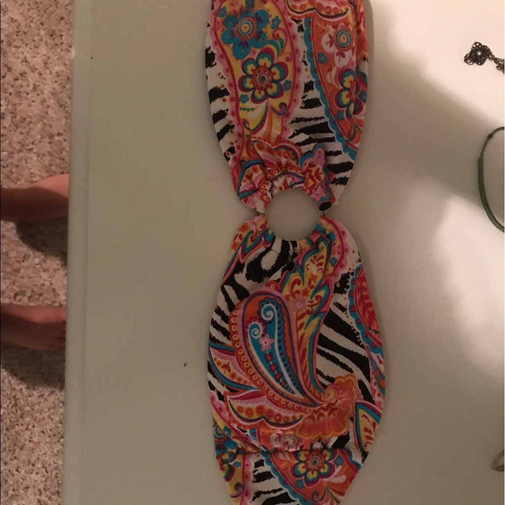 strapless print top