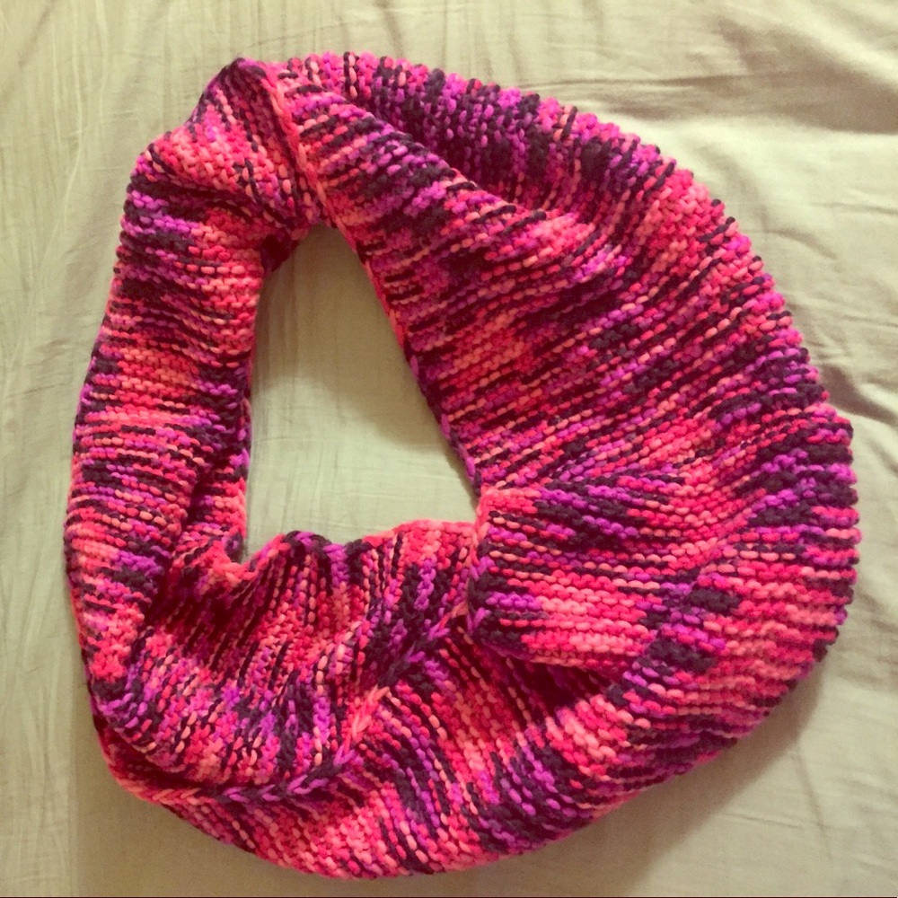 🧣Thick and Warm Knit Infinity Scarf 🧣