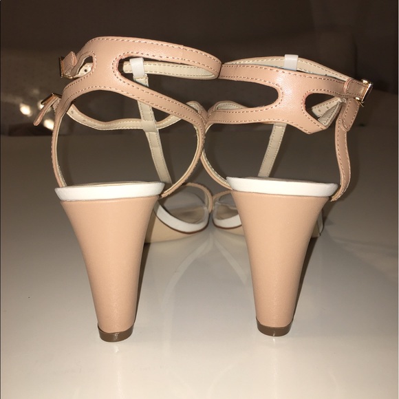 NINE WEST - Picture 5 of 5