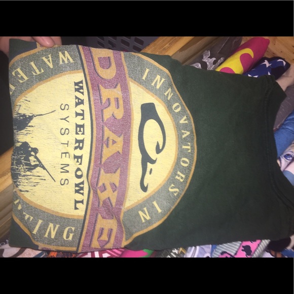 Shirts - Picture 6 of 8