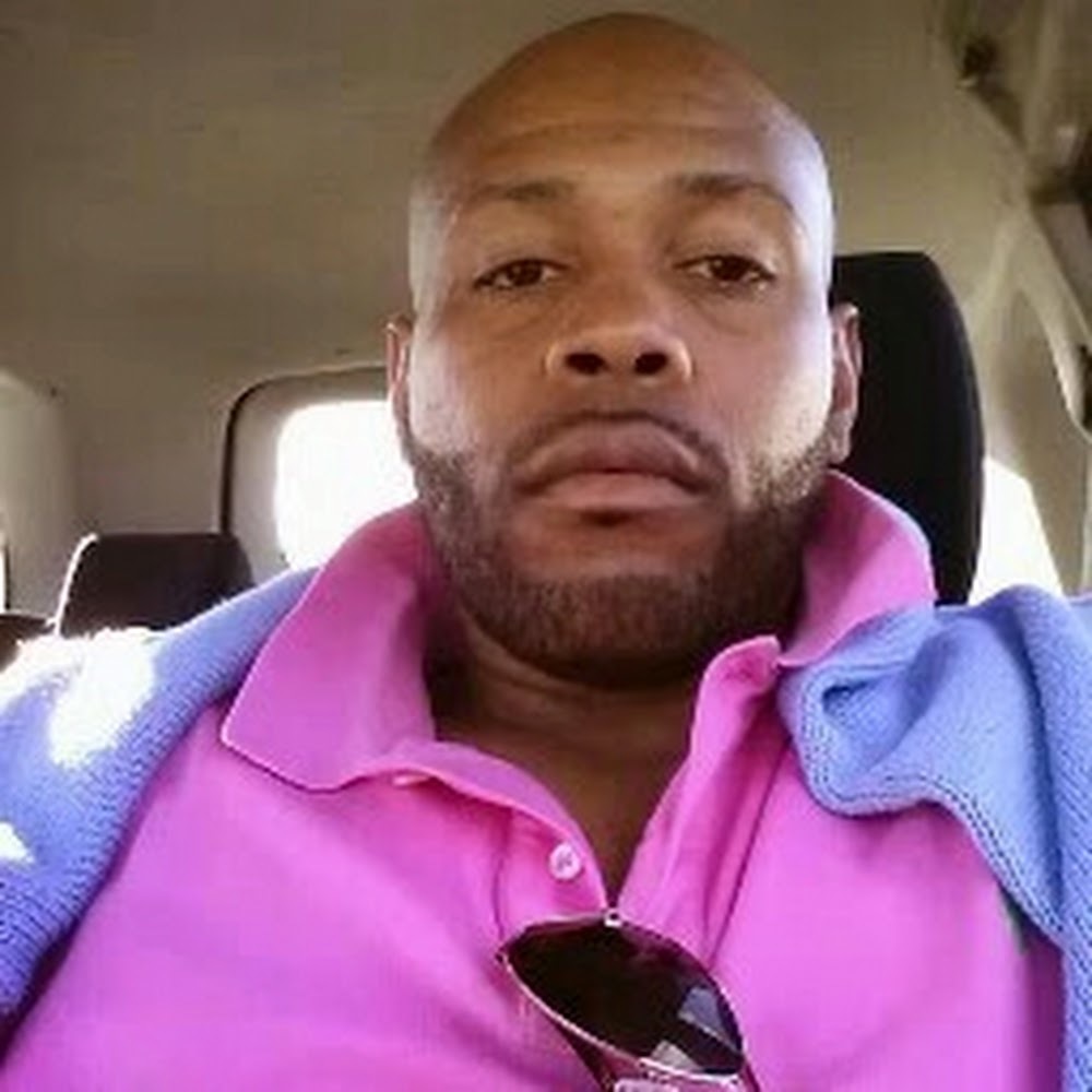 Meet your Posher, Claude