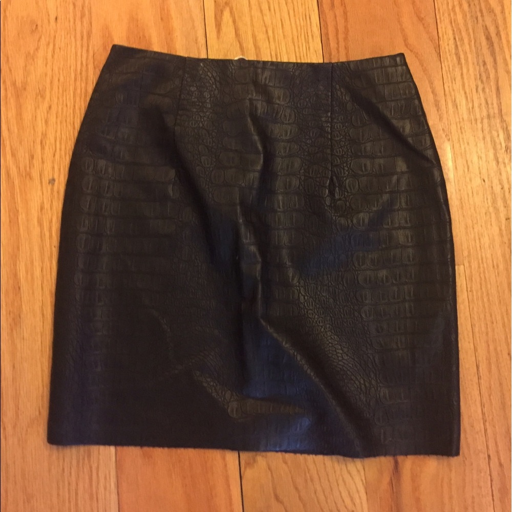 Leather skirt