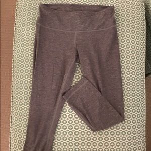 Lululemon gray cropped leggings