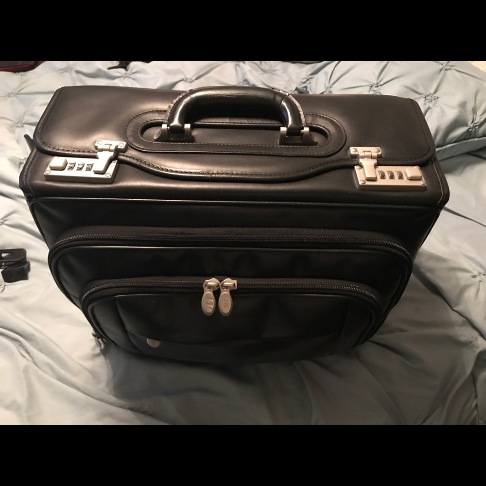 McKlein detachable wheels laptop case