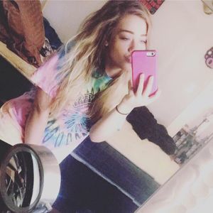 Meet your Posher, Alyssa