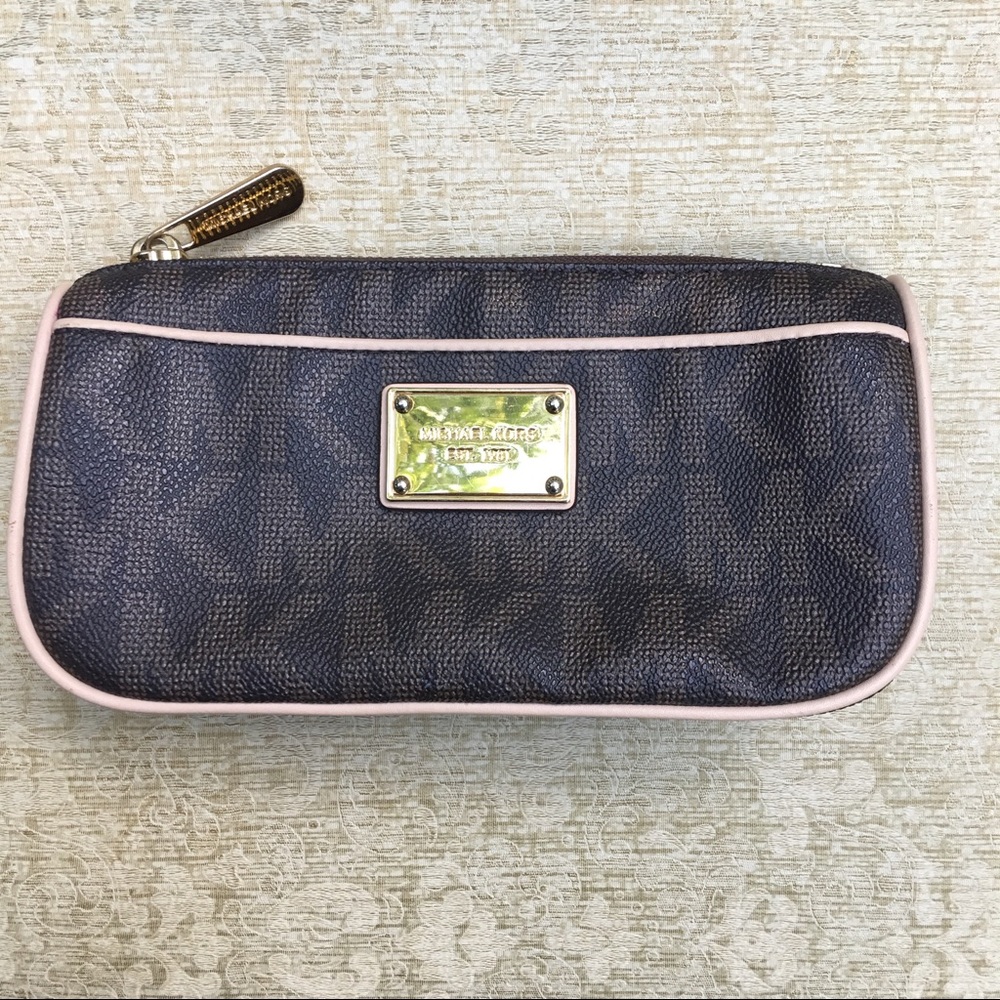 Michael Kors Wallet/clutch