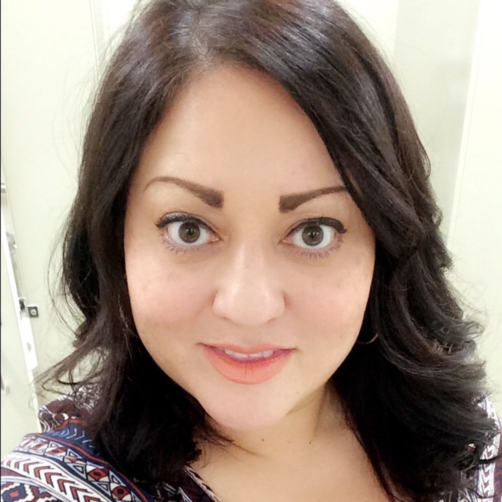 Meet your Posher, Nydia