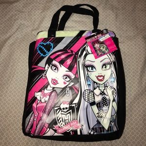 Monster High tote and throw set