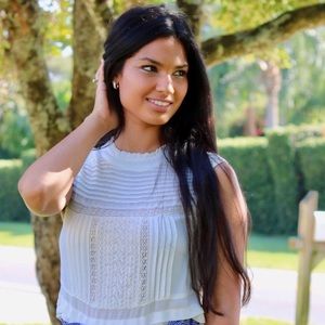 Meet your Posher, Alejandra