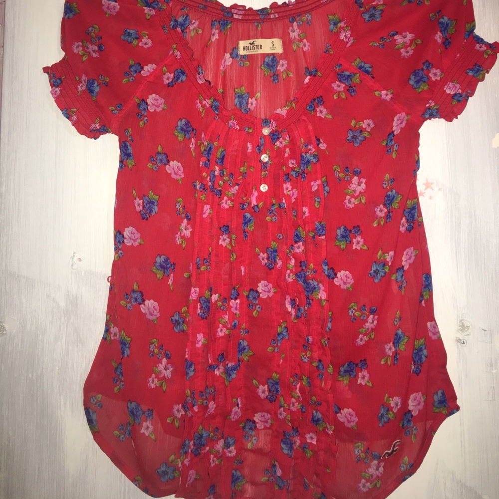 Red floral top
