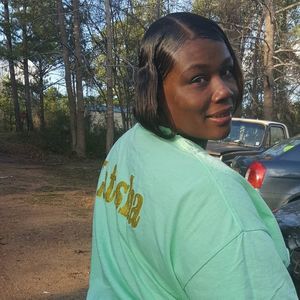 Meet your Posher, Latasha