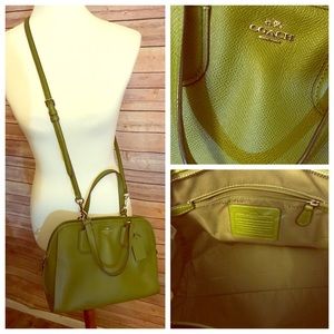 Olive cross body Coach Bag like new!