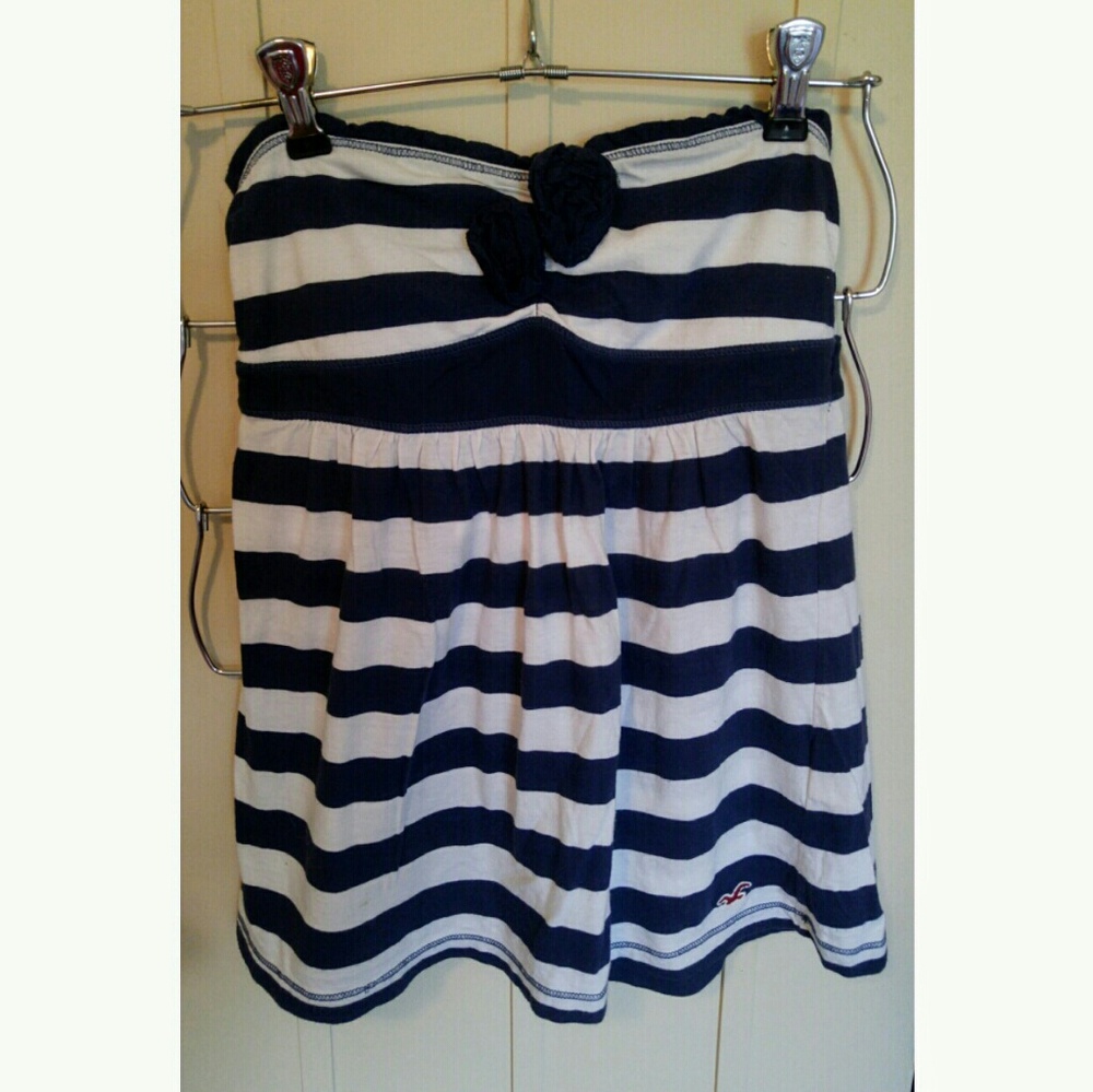 Hollister Flowy Strapless Top