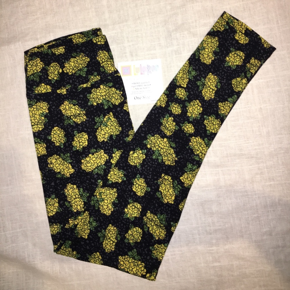 🆕 LULAROE-OS- rose leggings