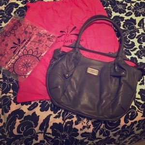 Isaac mizrahi bag Cover scarf included