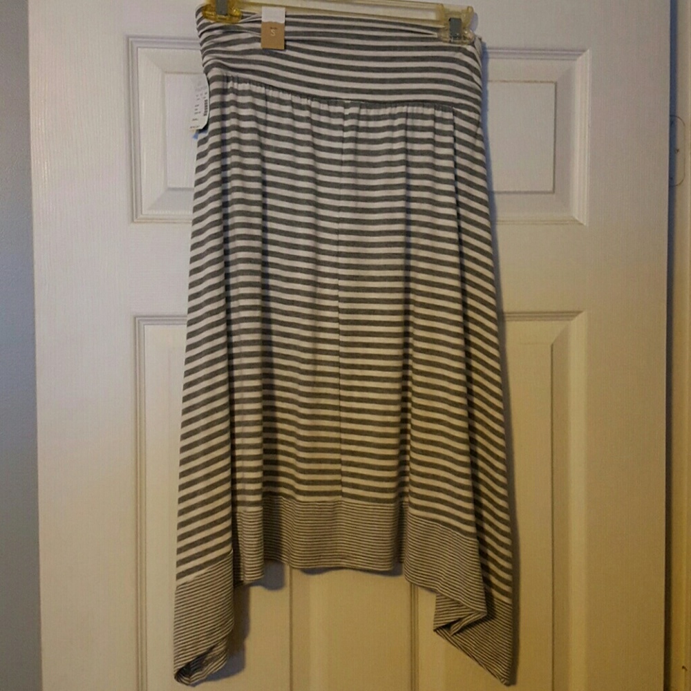Maurices striped skirt