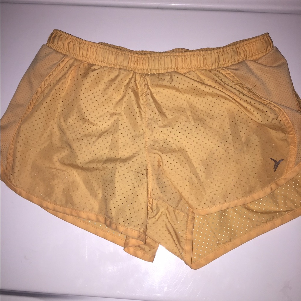 XS running shorts