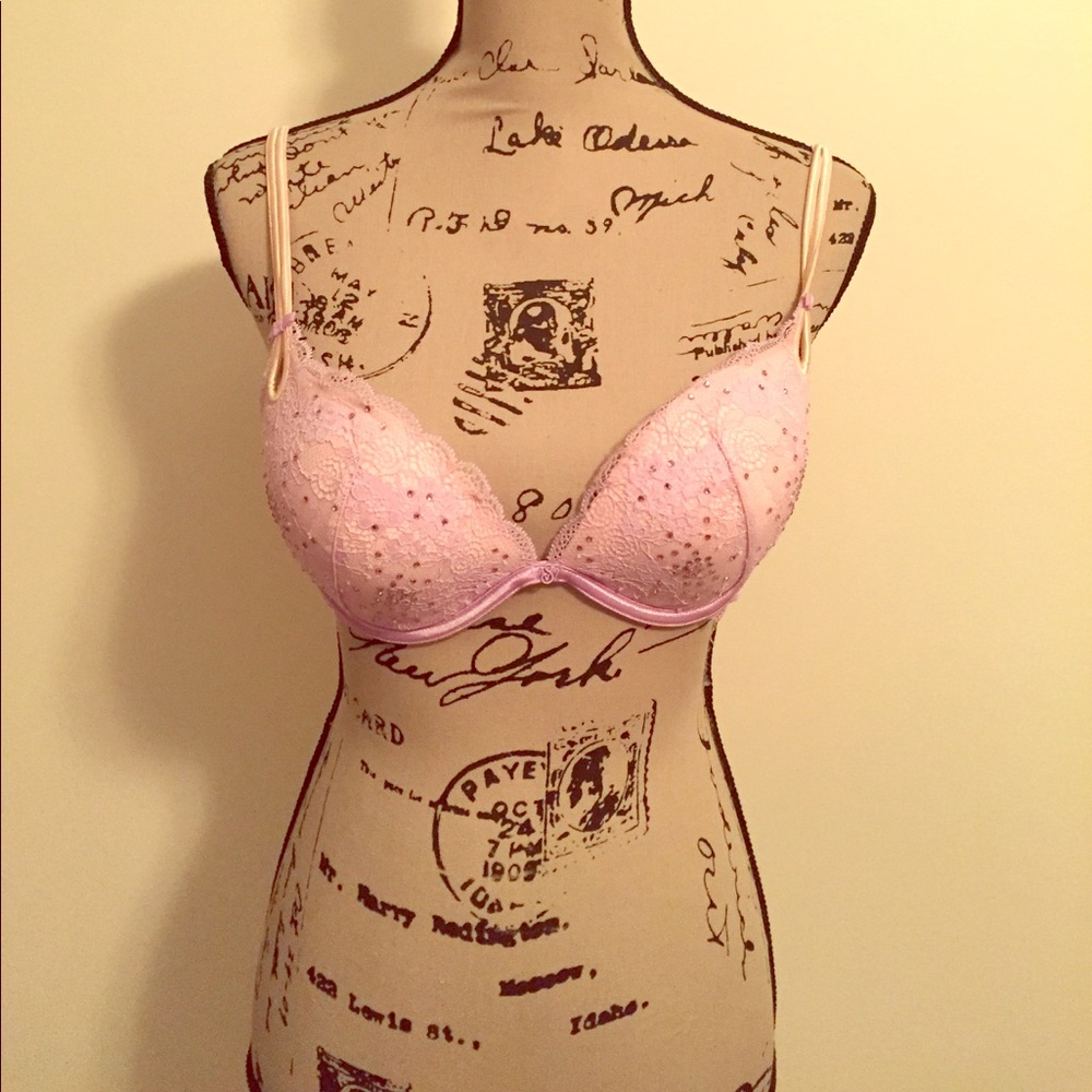 36C Victoria Secret push up bra