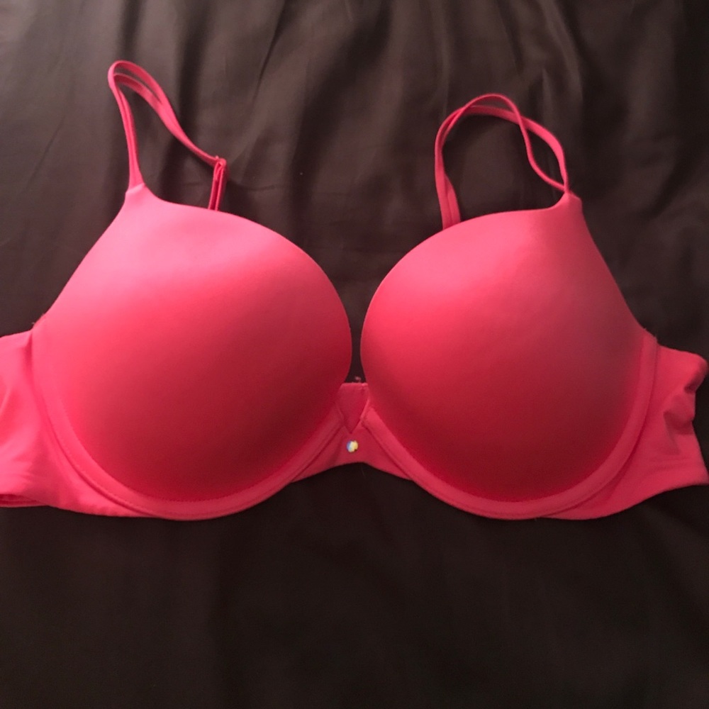 Victoria's Secret push-up bra. 36C hot pink