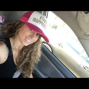 Meet your Posher, Monique