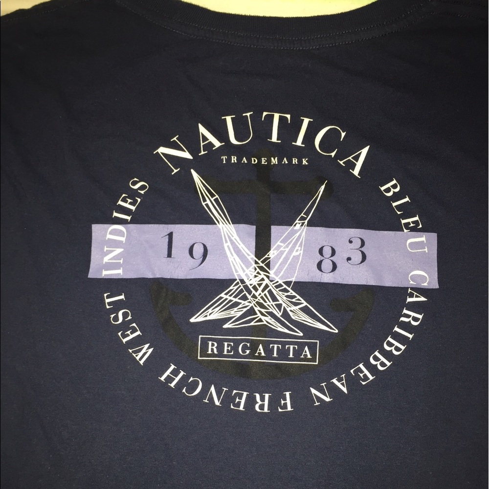 Men's Nautica shirt