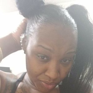 Meet your Posher, Nina