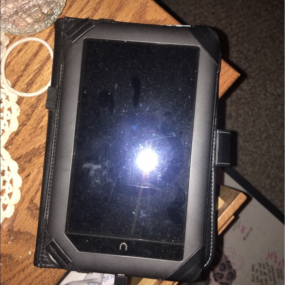 Nook with case